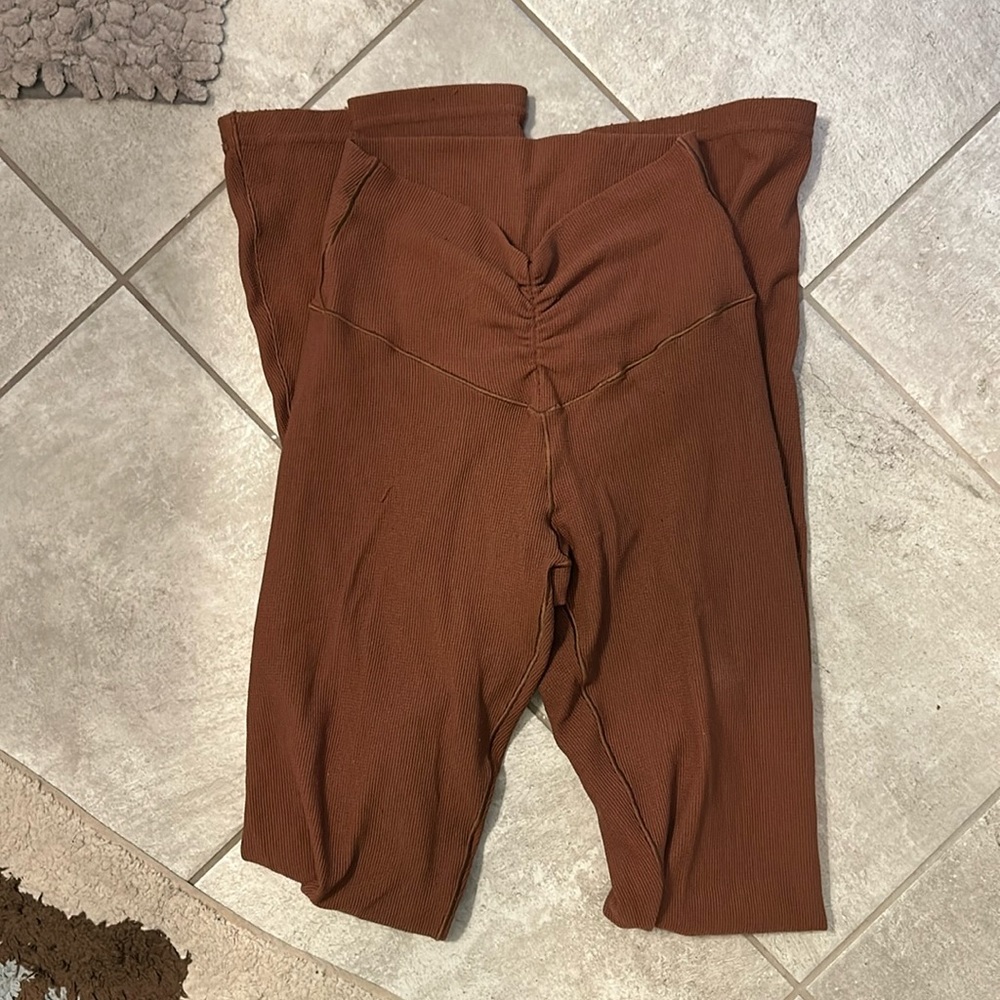 OFFLINE by Aerie Real me waffle high waisted ruched flare leggings